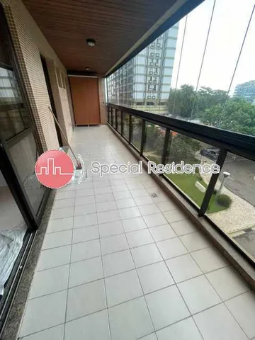 Rental apartment with 2 bedrooms and 2 bathrooms — photo 11