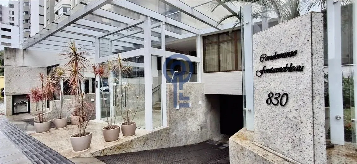 Apartamento mobiliado de 2 dormitórios com suíte e 1 vaga — photo 14
