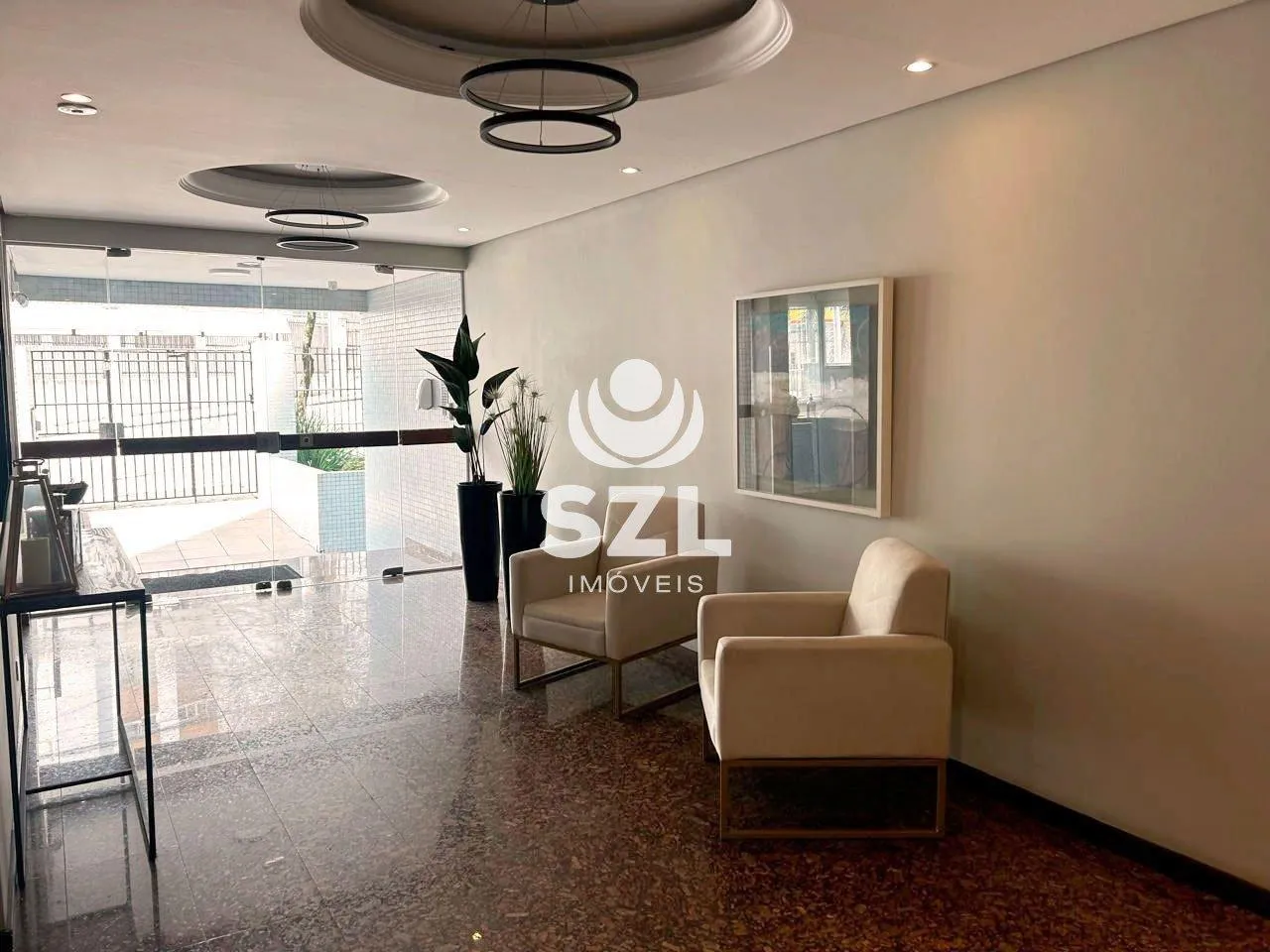 Apartamento com piso de madeira ou laminado, Cabral — photo 20