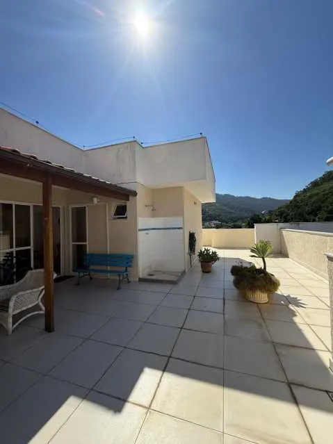 Furnished apartment with 3 bedrooms and 4 bathrooms — photo 21