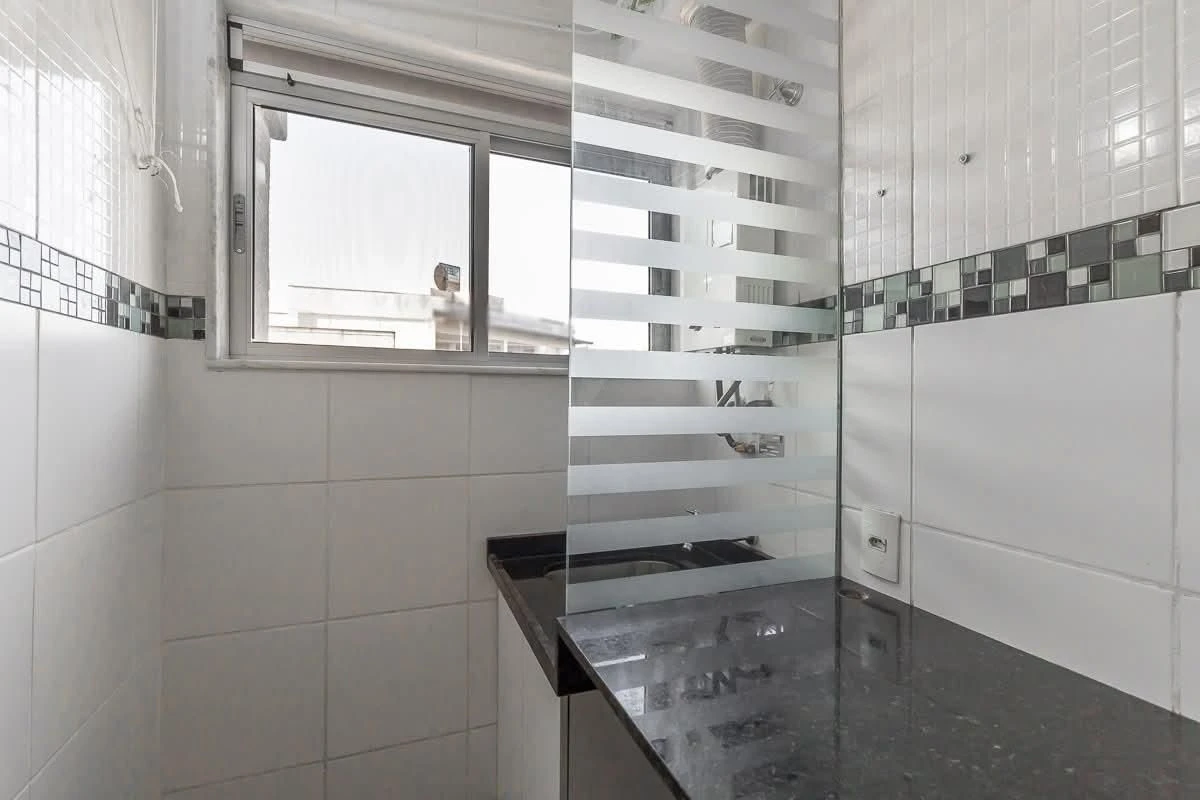 2-bedroom apartment with a home office in Rio de Janeiro — photo 15