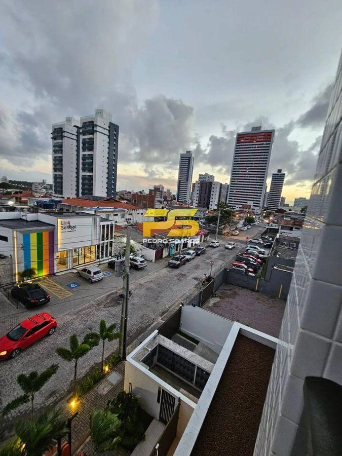 Furnished 1-bedroom apartment with 33 m² and balcony — photo 10
