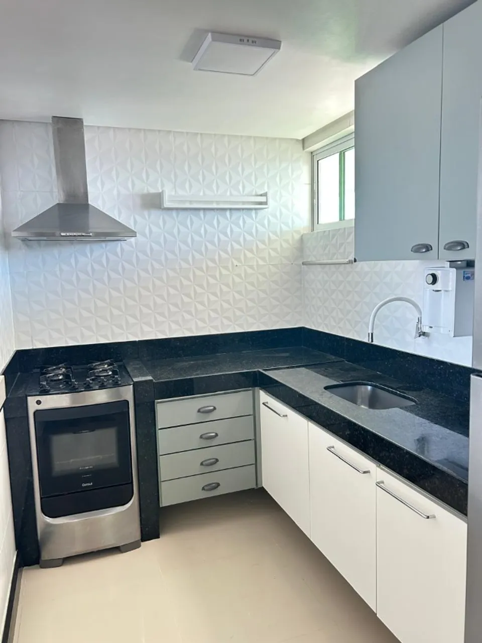 Furnished 2-bedroom apartment with 2 bathrooms and balcony