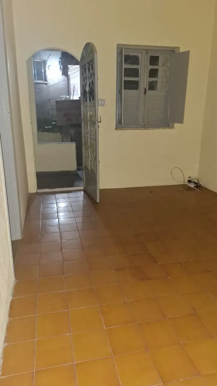 Casa com 1 quarto, 1 banheiro e pisos em cerâmica — photo 3