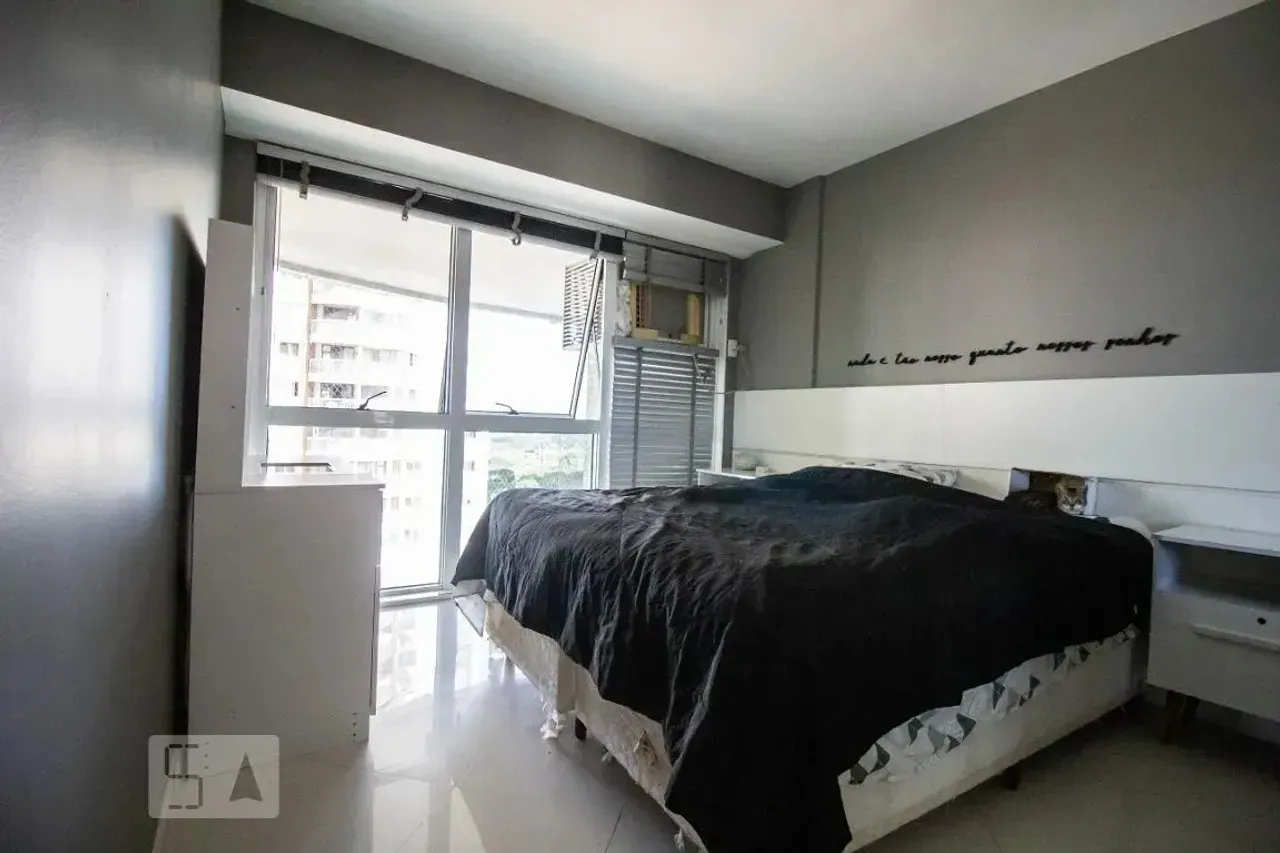 Furnished 100 m² apartment with 2 bedrooms and a desk — photo 9