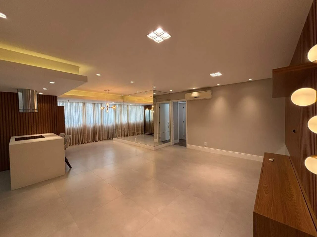3-bedroom apartment in a building with a gym — photo 8