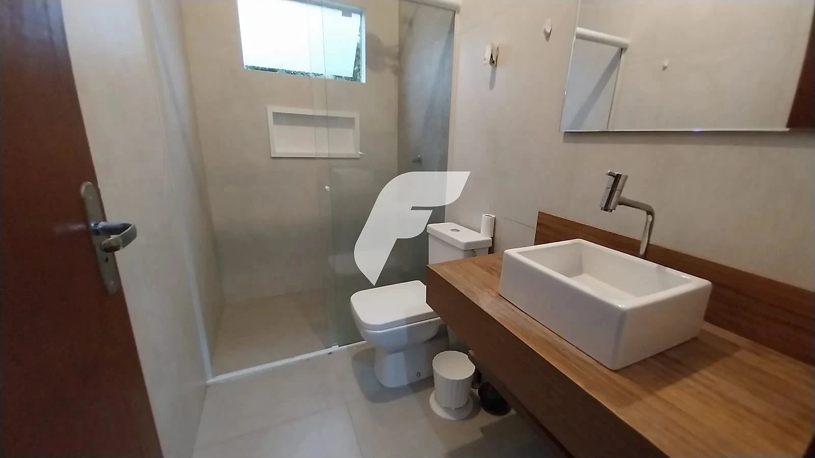 Vista a la montaña y 1 dormitorio: departamento de 50 m² — photo 5