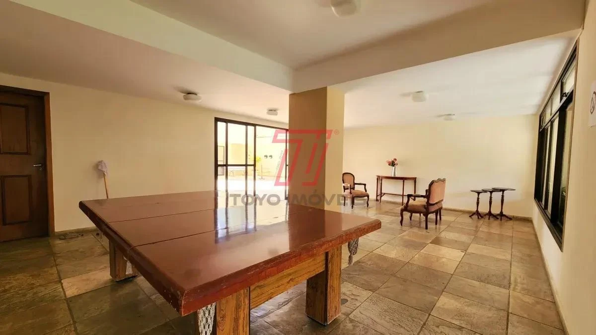 3-bedroom apartment with a bathtub in Curitiba — photo 18