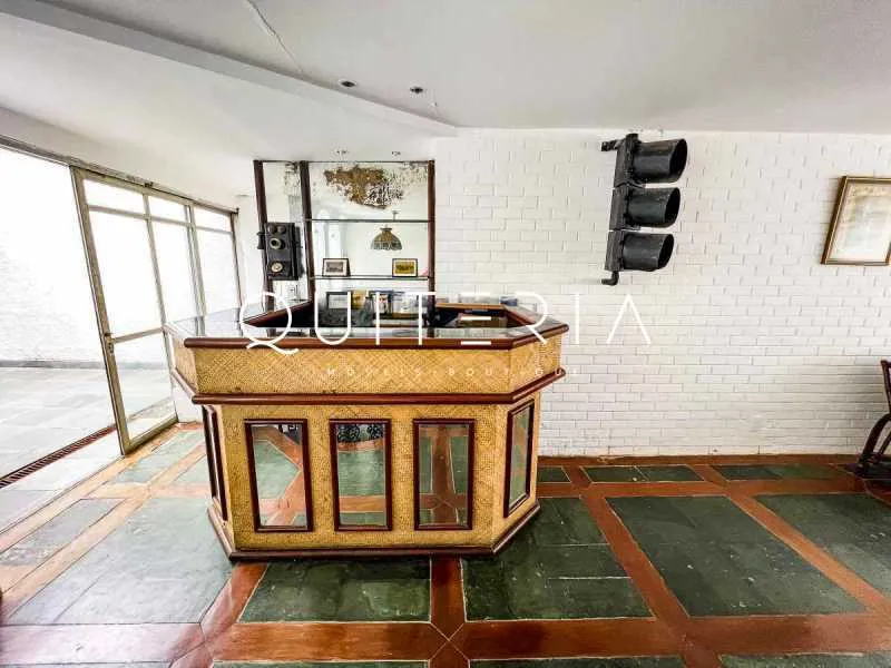 Triplex penthouse with 4 bedrooms and 4 bathrooms — photo 10