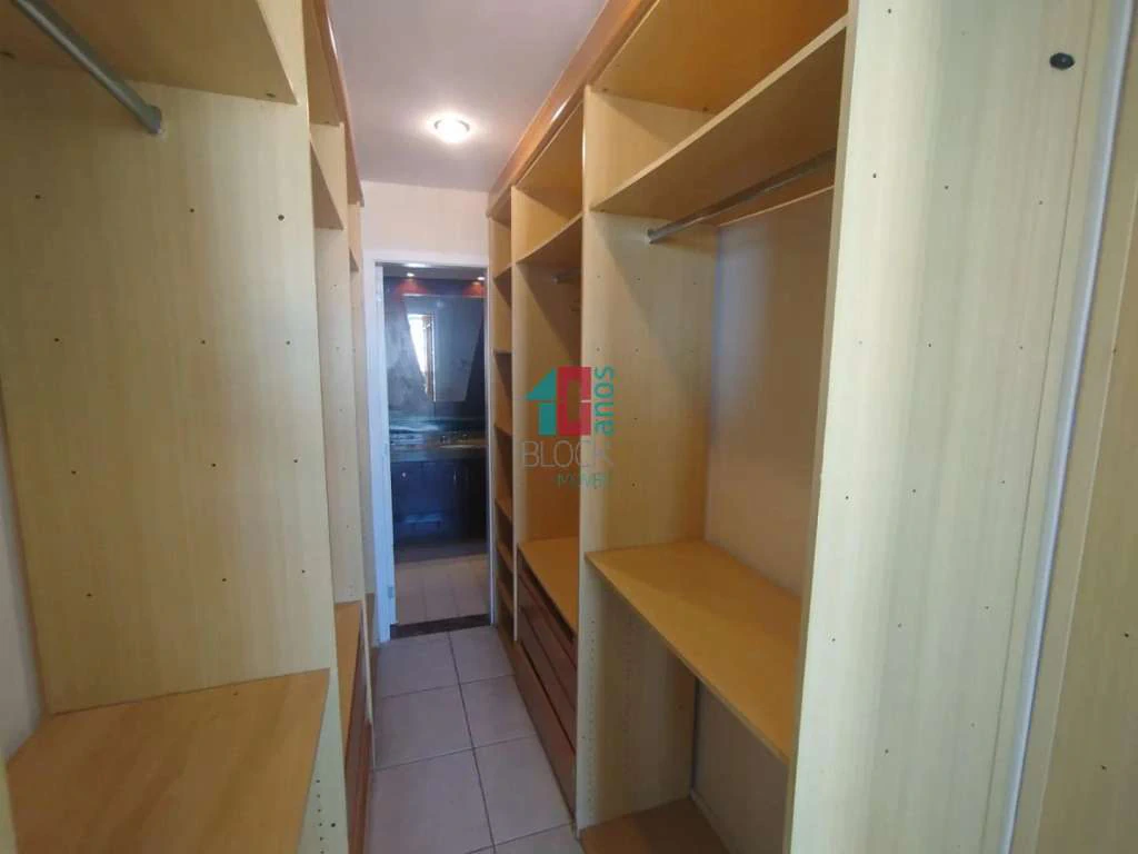 Duplex penthouse with 3 en-suite bedrooms and 200 m² — photo 15