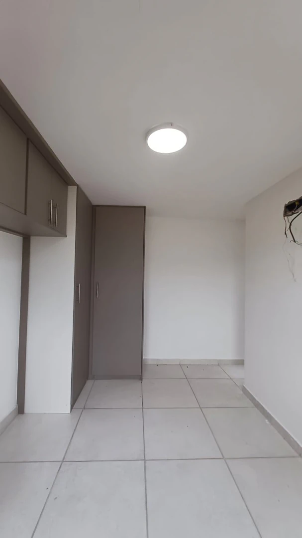 Apartment, 70 m², with a glass-enclosed balcony — photo 9