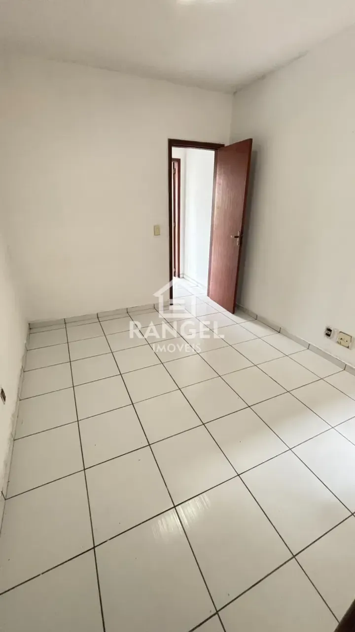 House with 2 bedrooms, 2 bathrooms and a balcony — photo 9