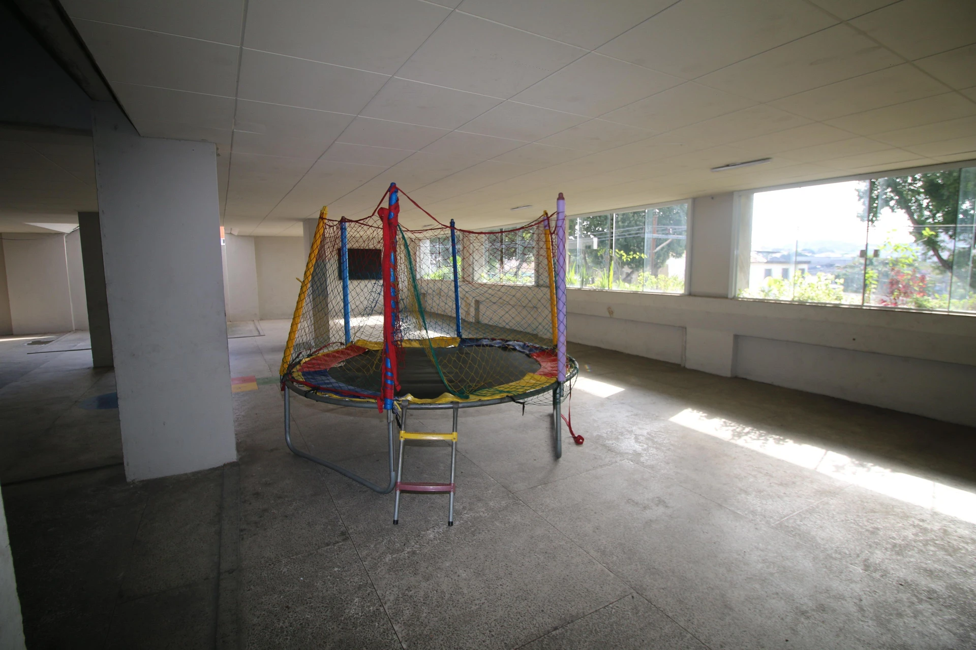 Apartamento de 2 dormitorios con balcón y acepta mascotas — photo 41