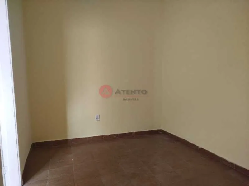 144 m² house with 3 bedrooms and a laundry area — photo 9