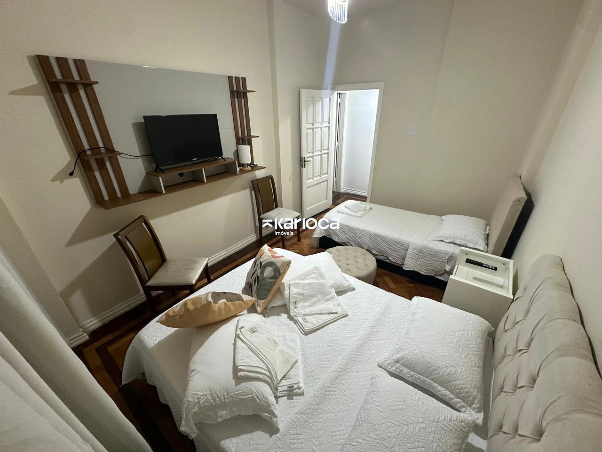 Furnished 4-bedroom apartment with 4 bathrooms — photo 6
