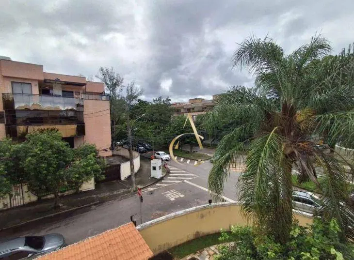 Casa com 3 quartos e varanda em bom estado — photo 40