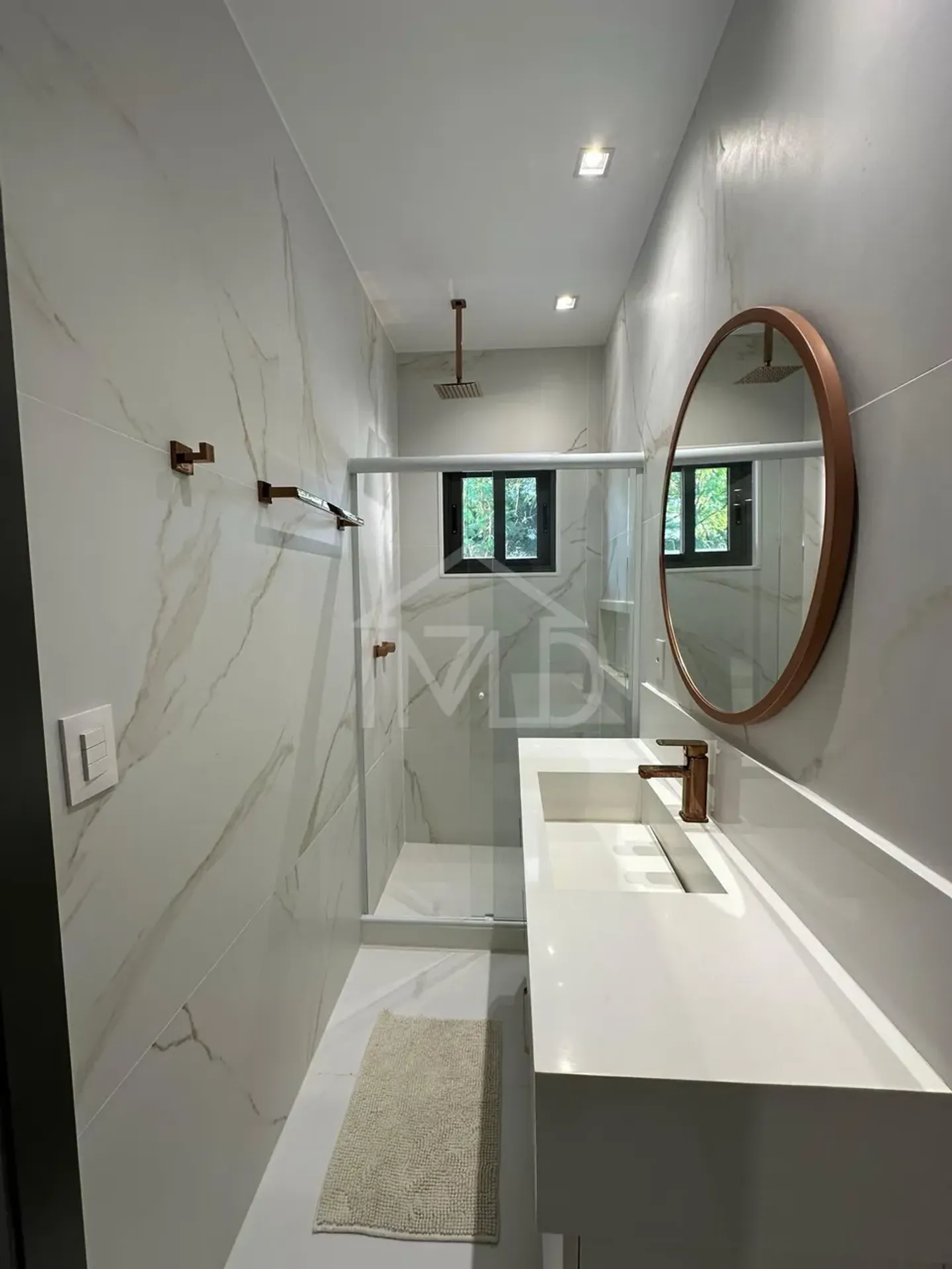 Furnished house with 4 bedrooms and 600 m² — photo 9