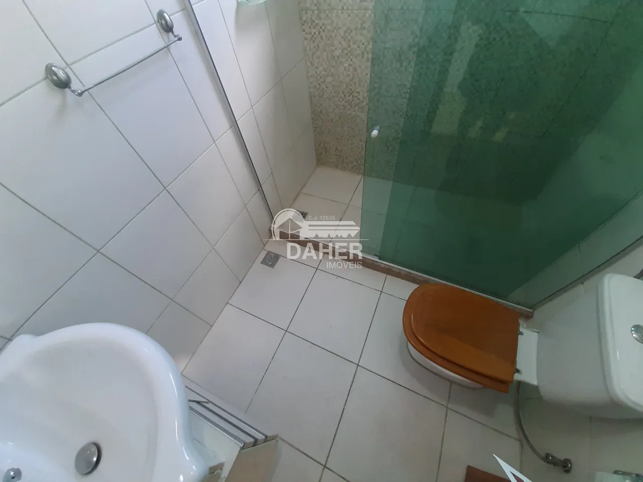 Casa sem mobília com terraço e 2 quartos — photo 7