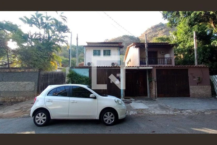 Furnished 140 m² house with 3 bedrooms and 3 bathrooms — photo 49