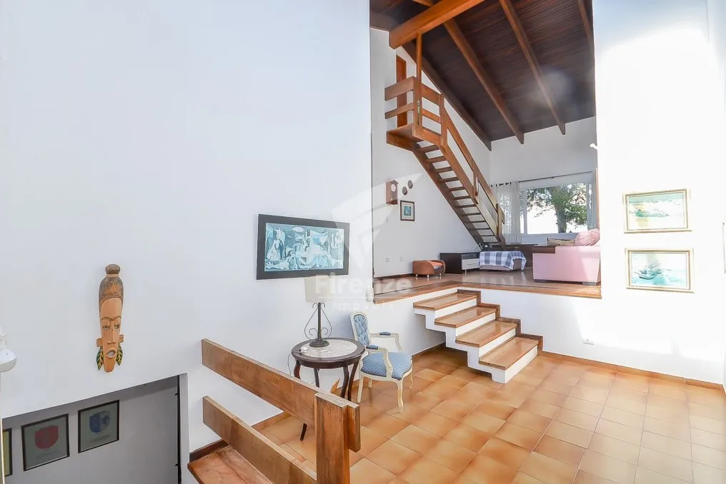 424 m² house with 3 en-suite bedrooms and 4 parking spots — photo 21
