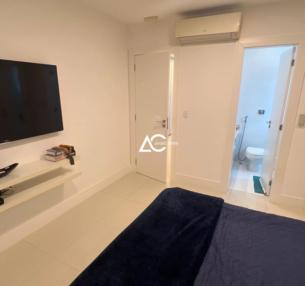Furnished 4 en-suite home with 400 m² — photo 37