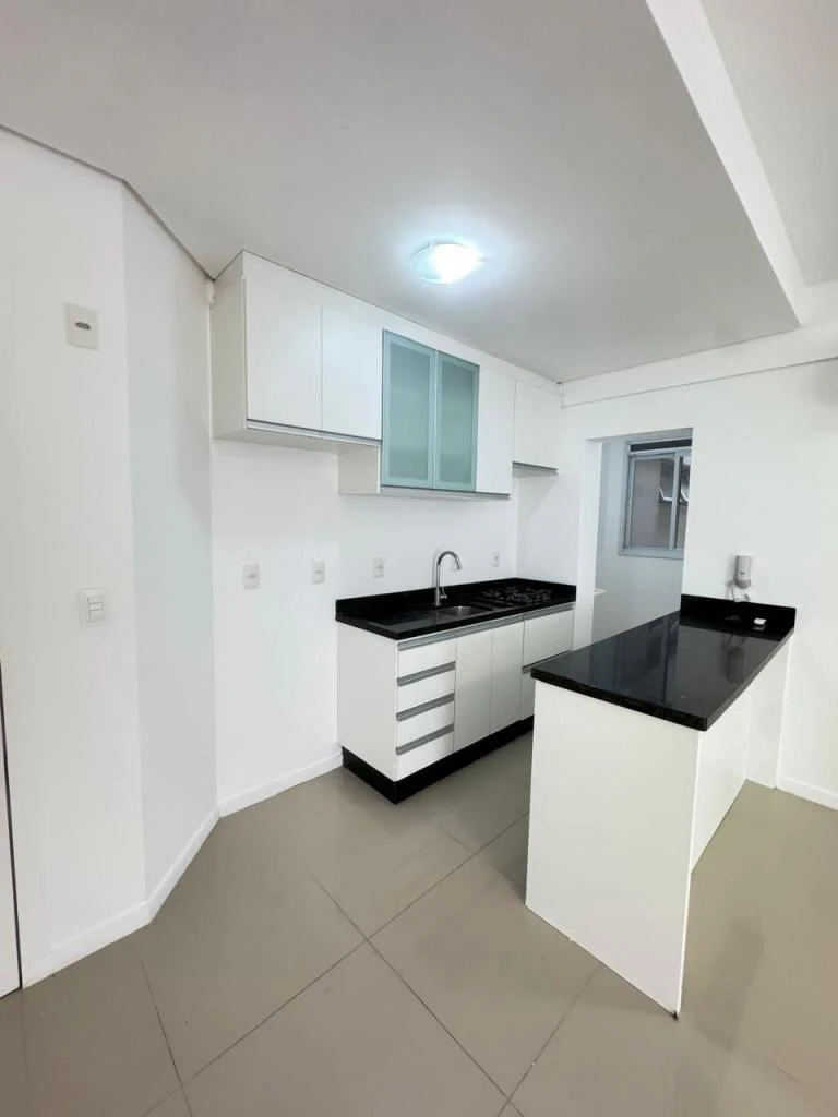 Walk-in closet in a 2-bedroom apartment, 65 m² — photo 2