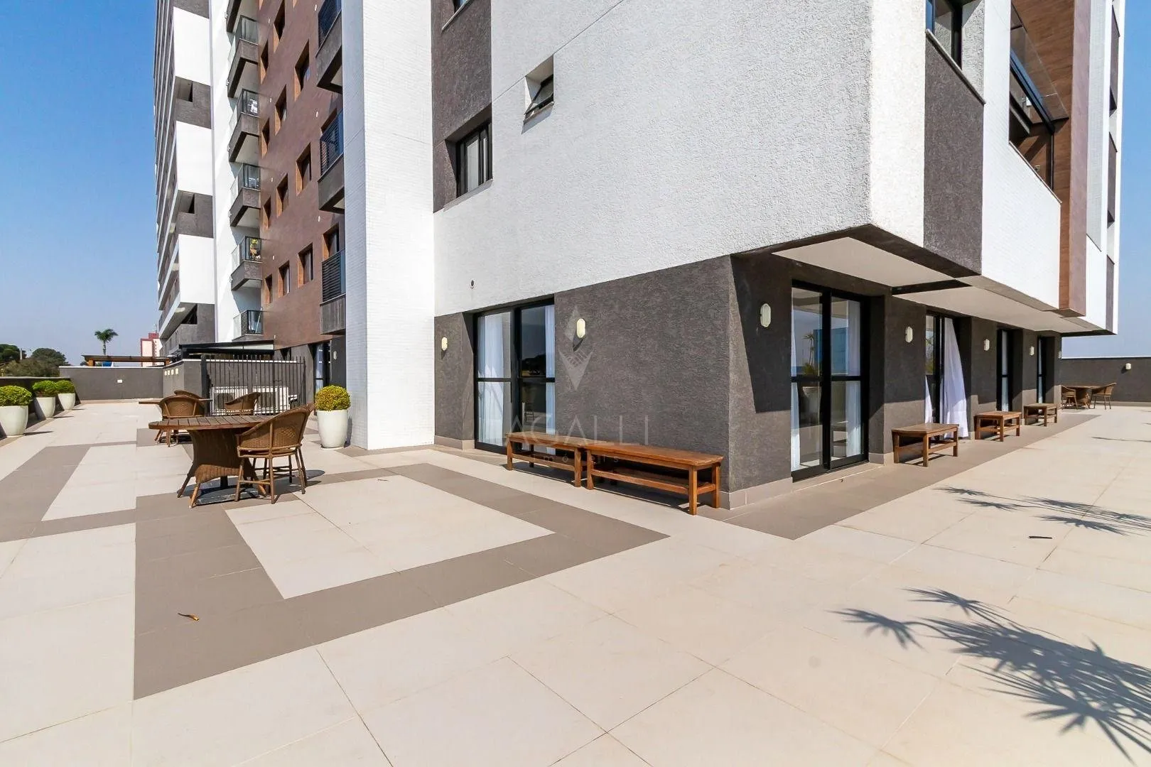 Apartamento mobiliado com 1 dormitório e 2 banheiros — photo 34