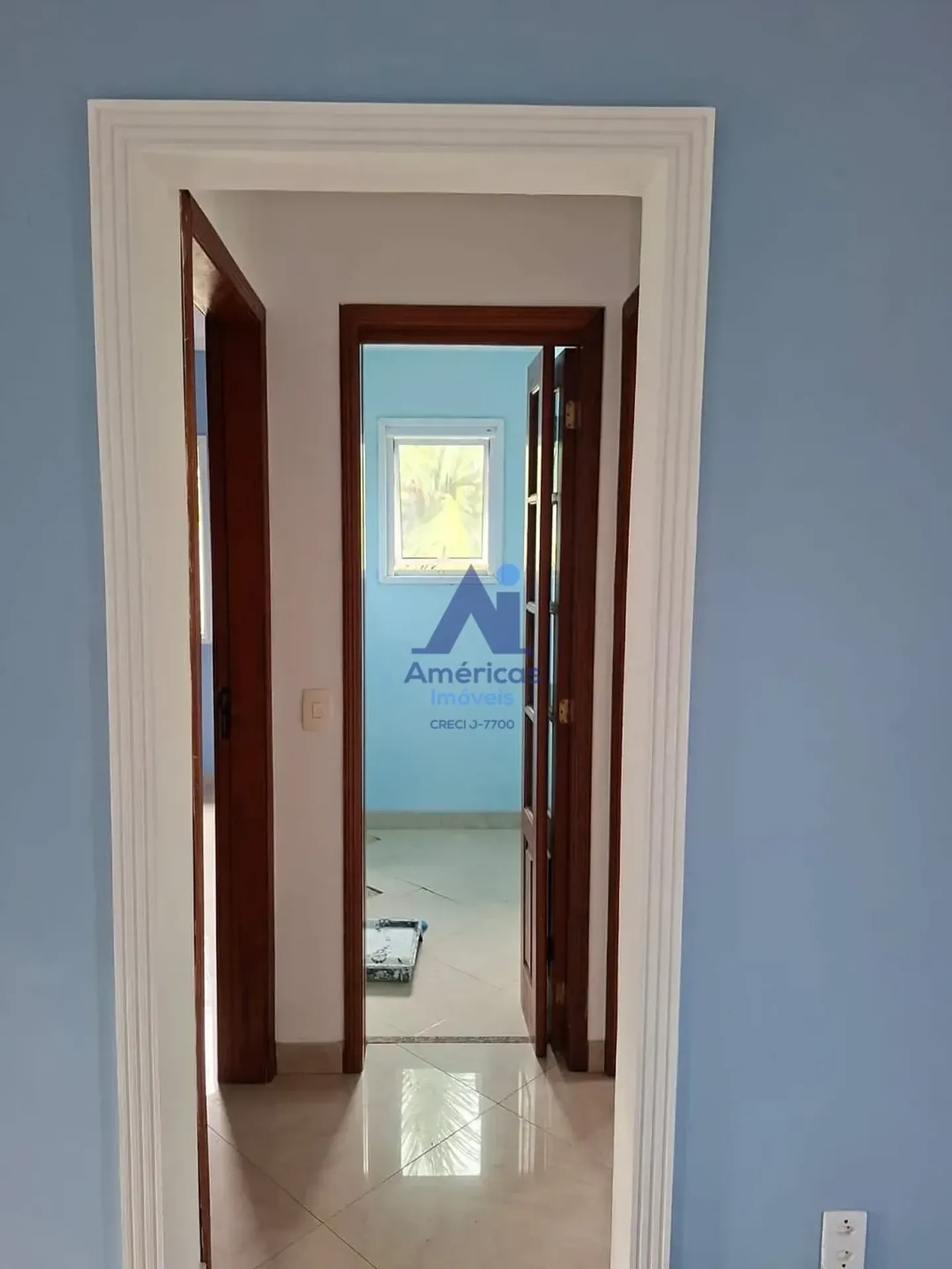 Casa sem mobília com churrasqueira na varanda — photo 11
