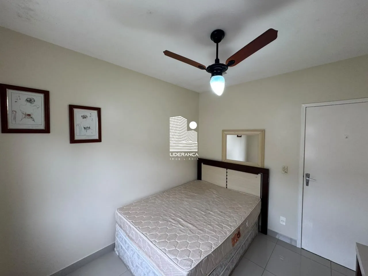 55 m² apartment with a home office and a washing machine — photo 6