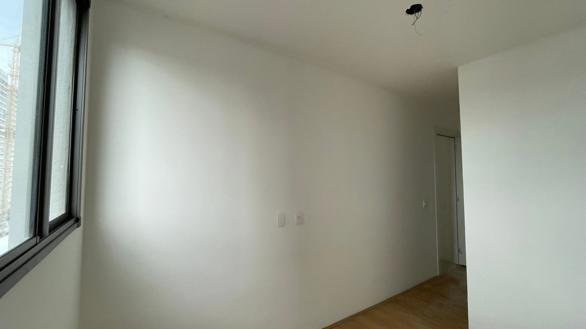 Floor-to-ceiling windows in a 2-bedroom apartment, 45 m² — photo 16