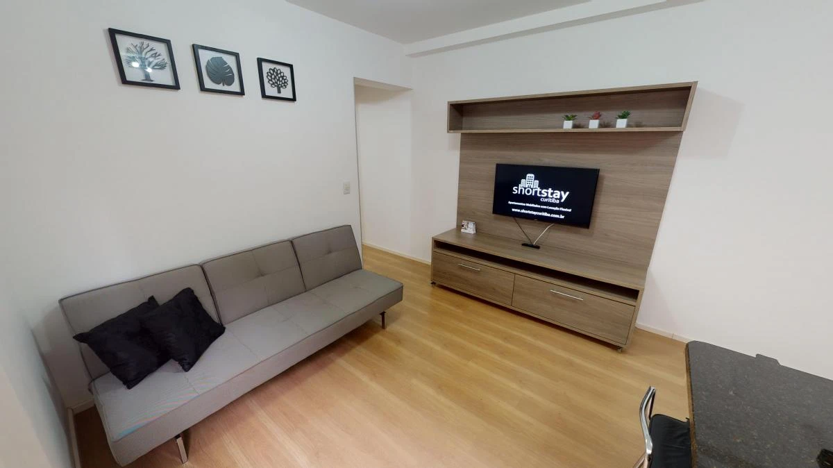 Furnished 1-bedroom apartment with open-plan kitchen