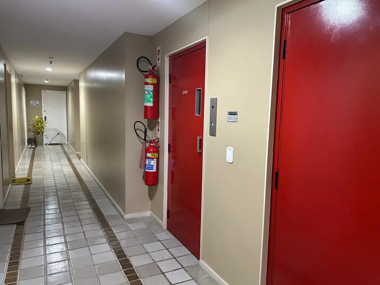 Apartment on the 7th floor with a washing machine — photo 25
