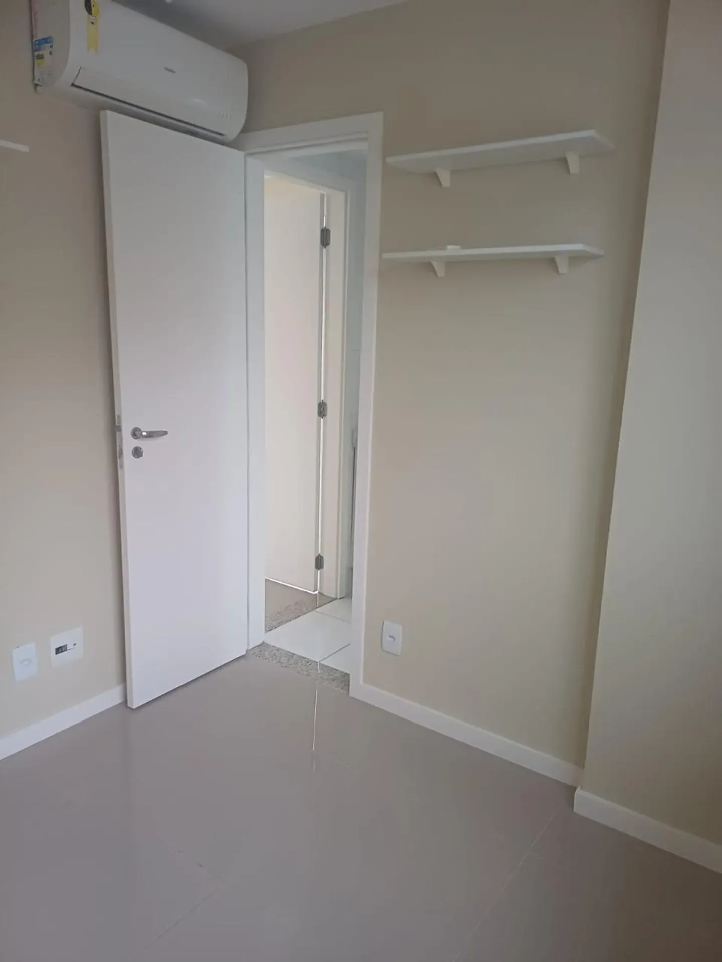 Apartamento com 4 quartos e 3 banheiros — photo 33