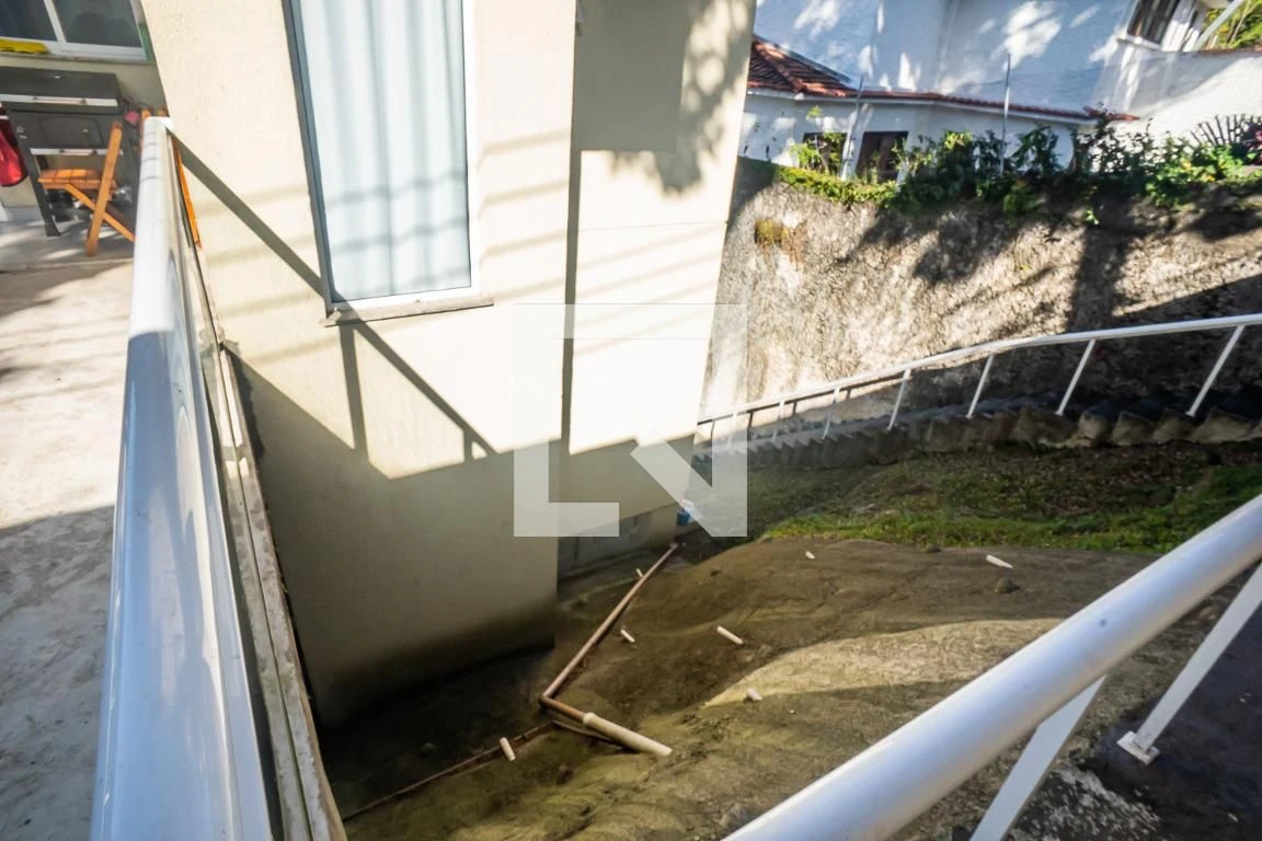 Casa mobiliada, 120 m², com janelas do piso ao teto — photo 64
