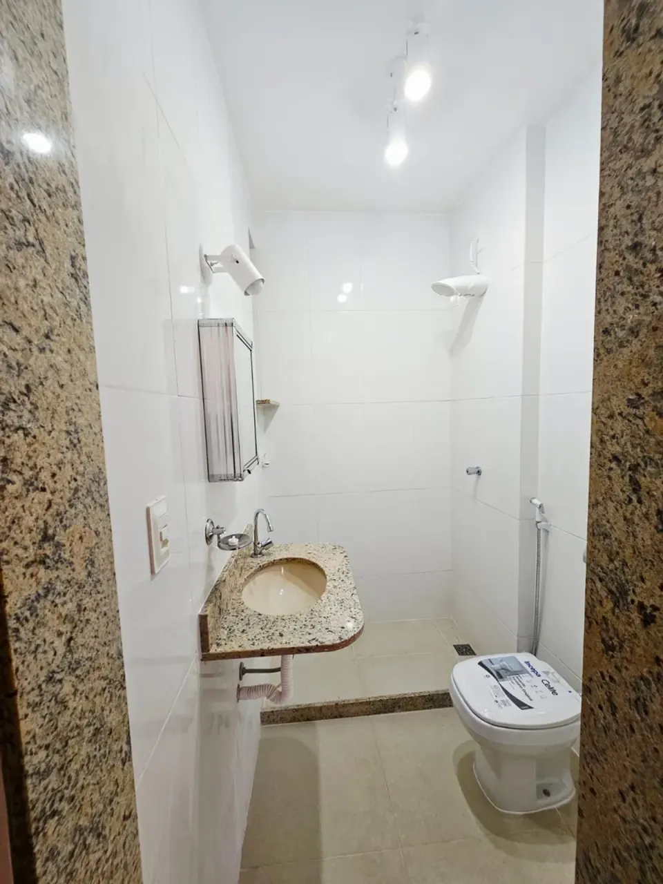 2-bedroom apartment with 1 parking space and balcony — photo 11