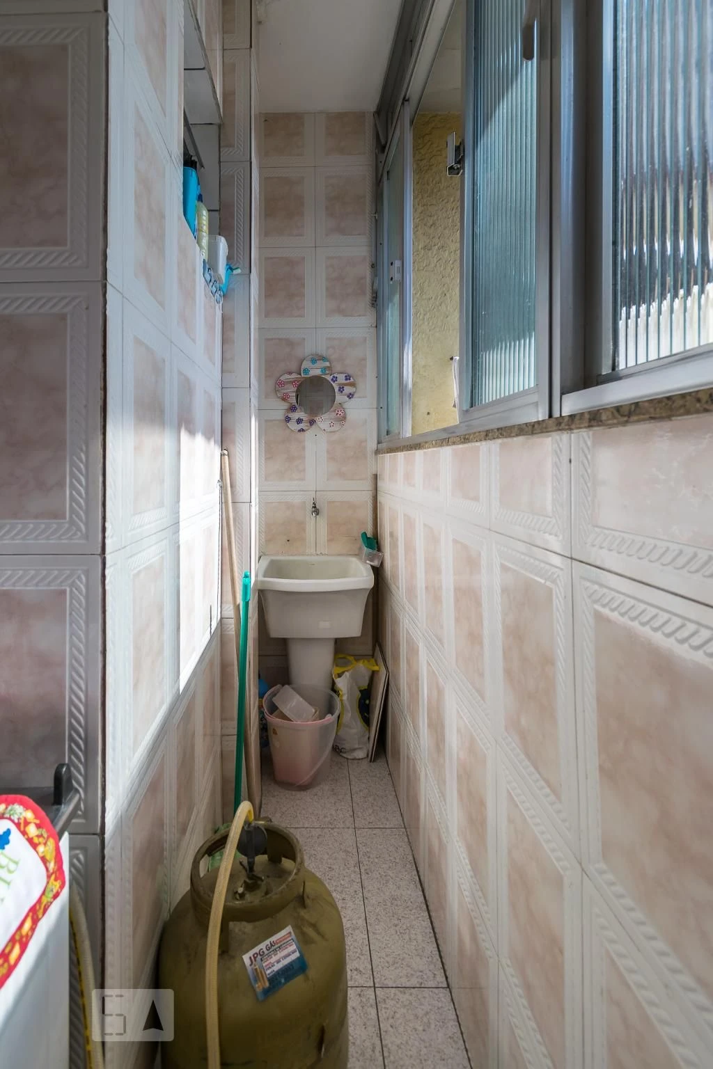 Apartamento de 2 quartos com varanda e cozinha separada — photo 22
