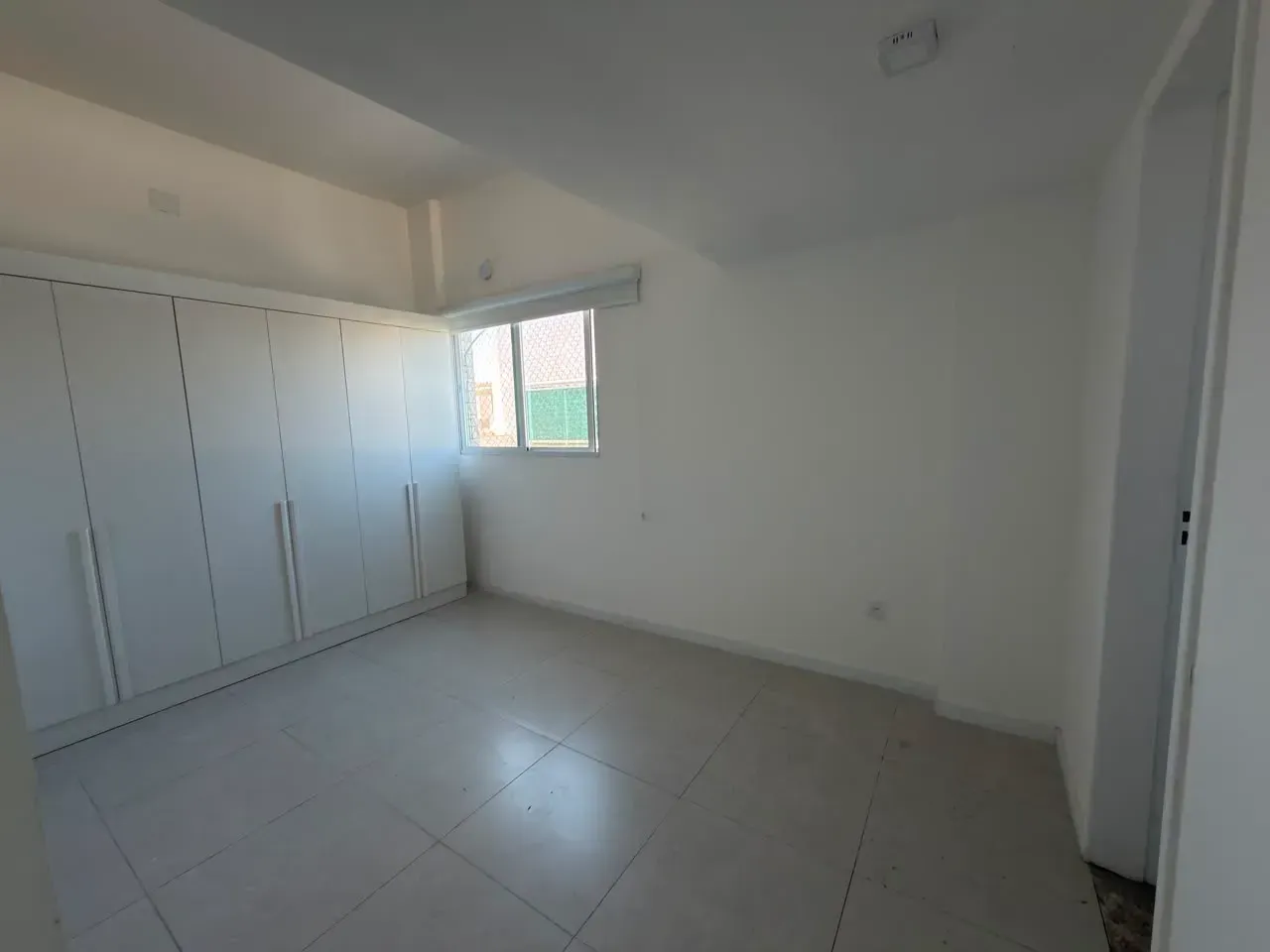 Apartment with 3 bedrooms and 4 bathrooms plus terrace — photo 16