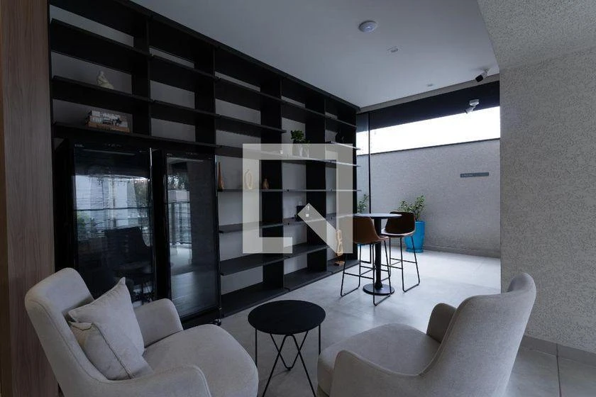 Furnished 1-bedroom apartment with 24 m² and floor-to-ceiling windows — photo 25