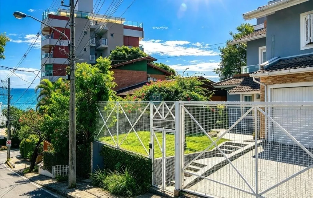 Casa de 4 dormitorios con bañera en Florianópolis — photo 23