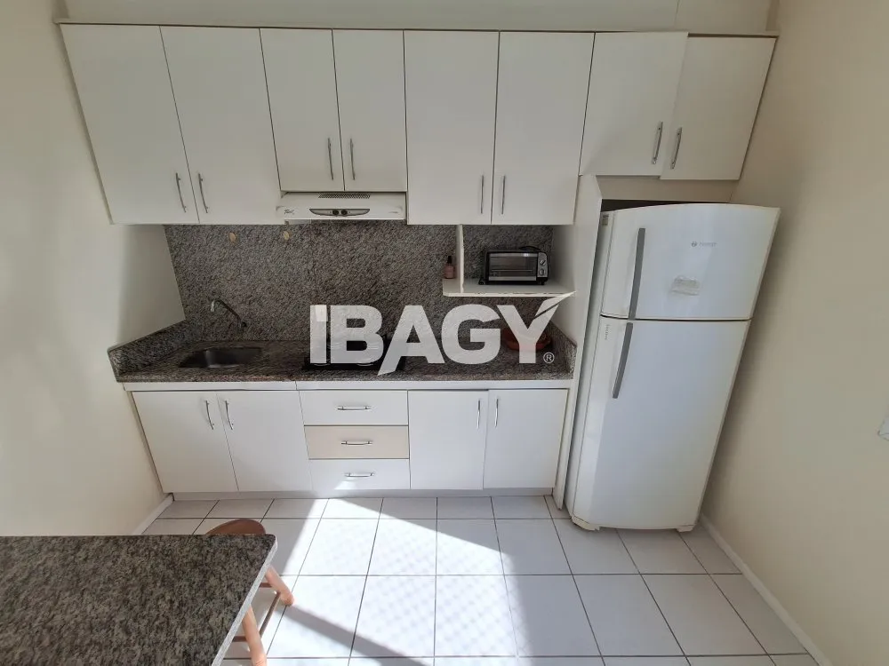 Furnished 30 m² apartment with 1 bedroom and ensuite — photo 5