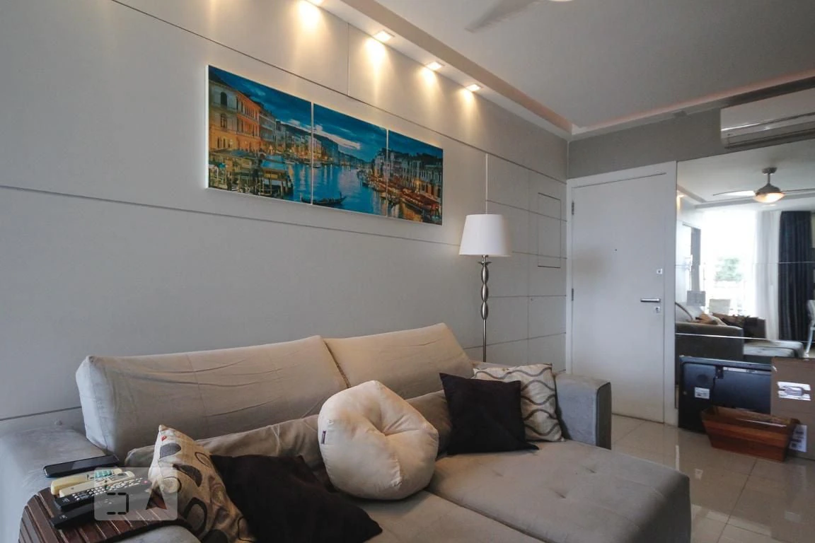 Furnished 1-bedroom apartment with open-plan kitchen — photo 20