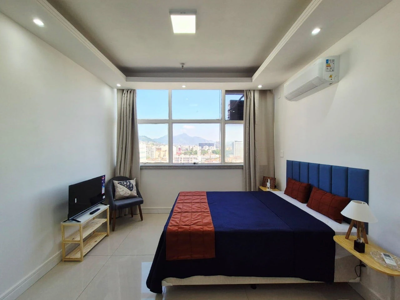 Studio mobiliado de 32 m² com 1 quarto e cozinha integrada — photo 3