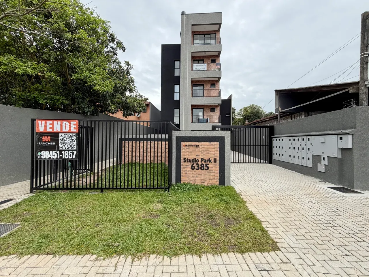 Studio, 21 m², with a home office — photo 22