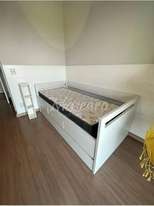 Apartamento sem mobília com 4 quartos e ar-condicionado — photo 4