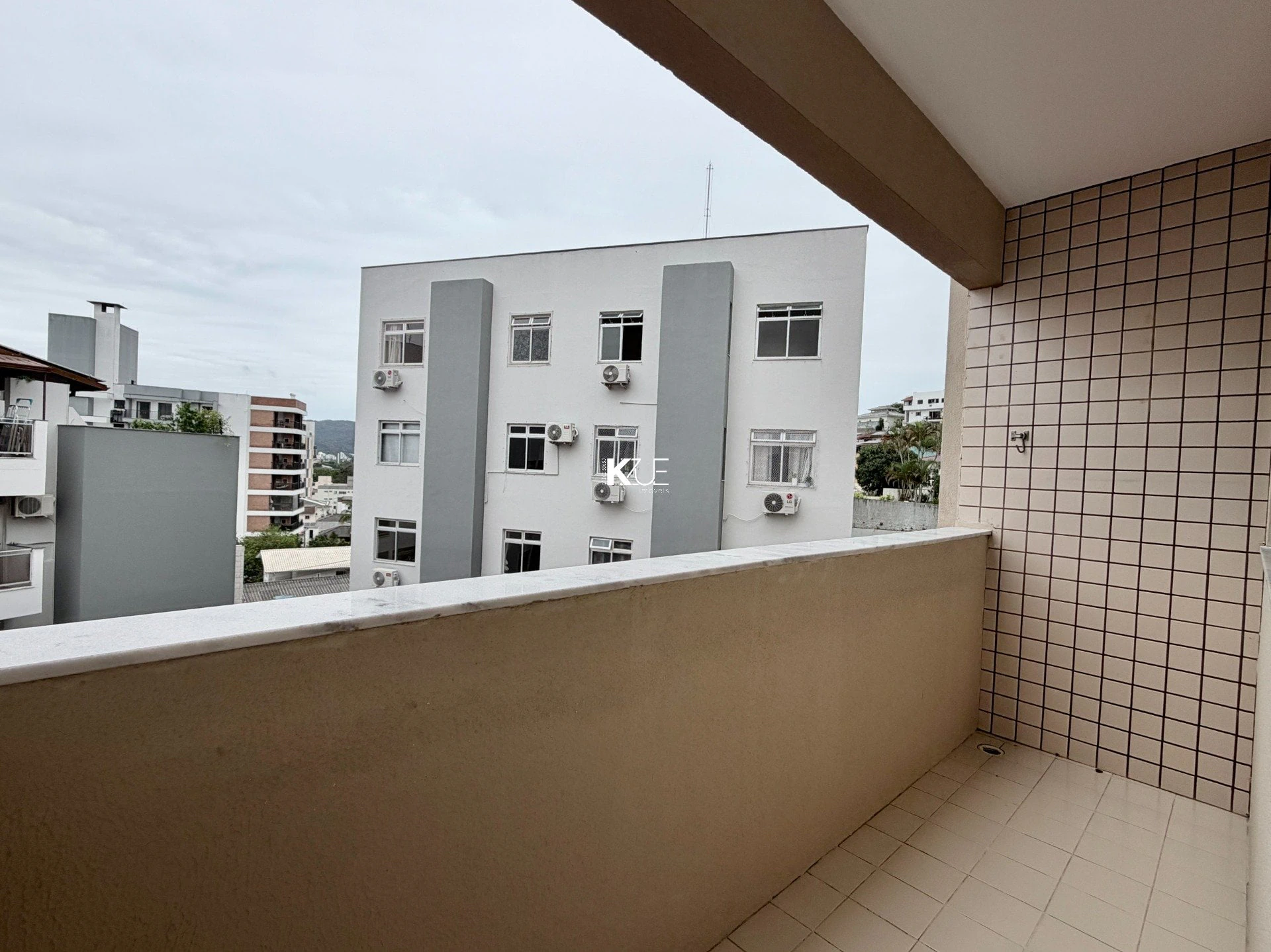Панорамные окна и 3 спальни: квартира 118 м² — photo 5