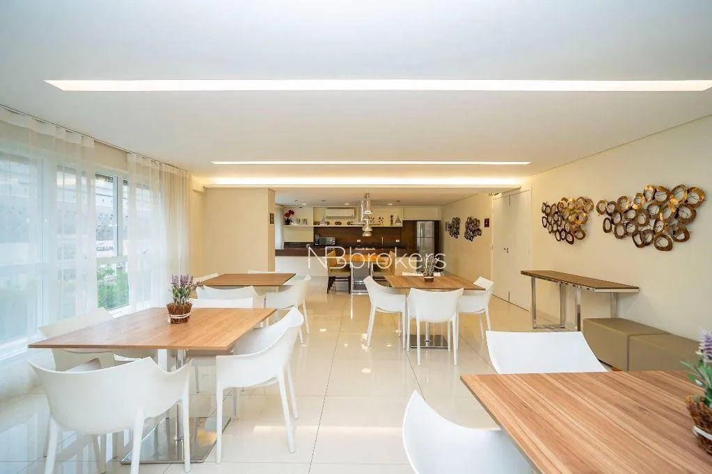Apartamento mobiliado de 60 m² no 23º andar, com 1 dormitório — photo 15
