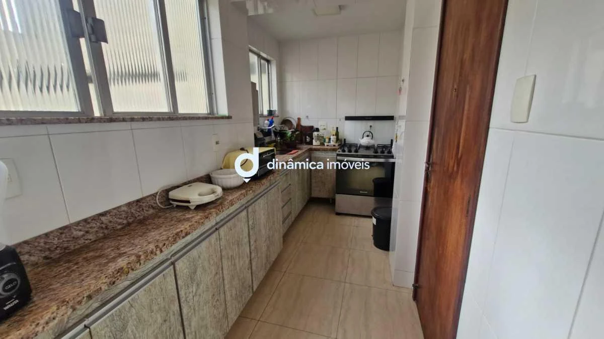 3-bedroom apartment with a home office in Rio de Janeiro — photo 25