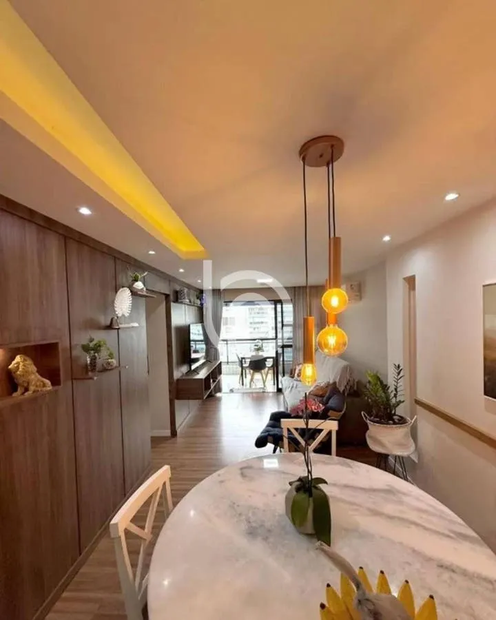 Furnished apartment, 91 m², with a fireplace — photo 4