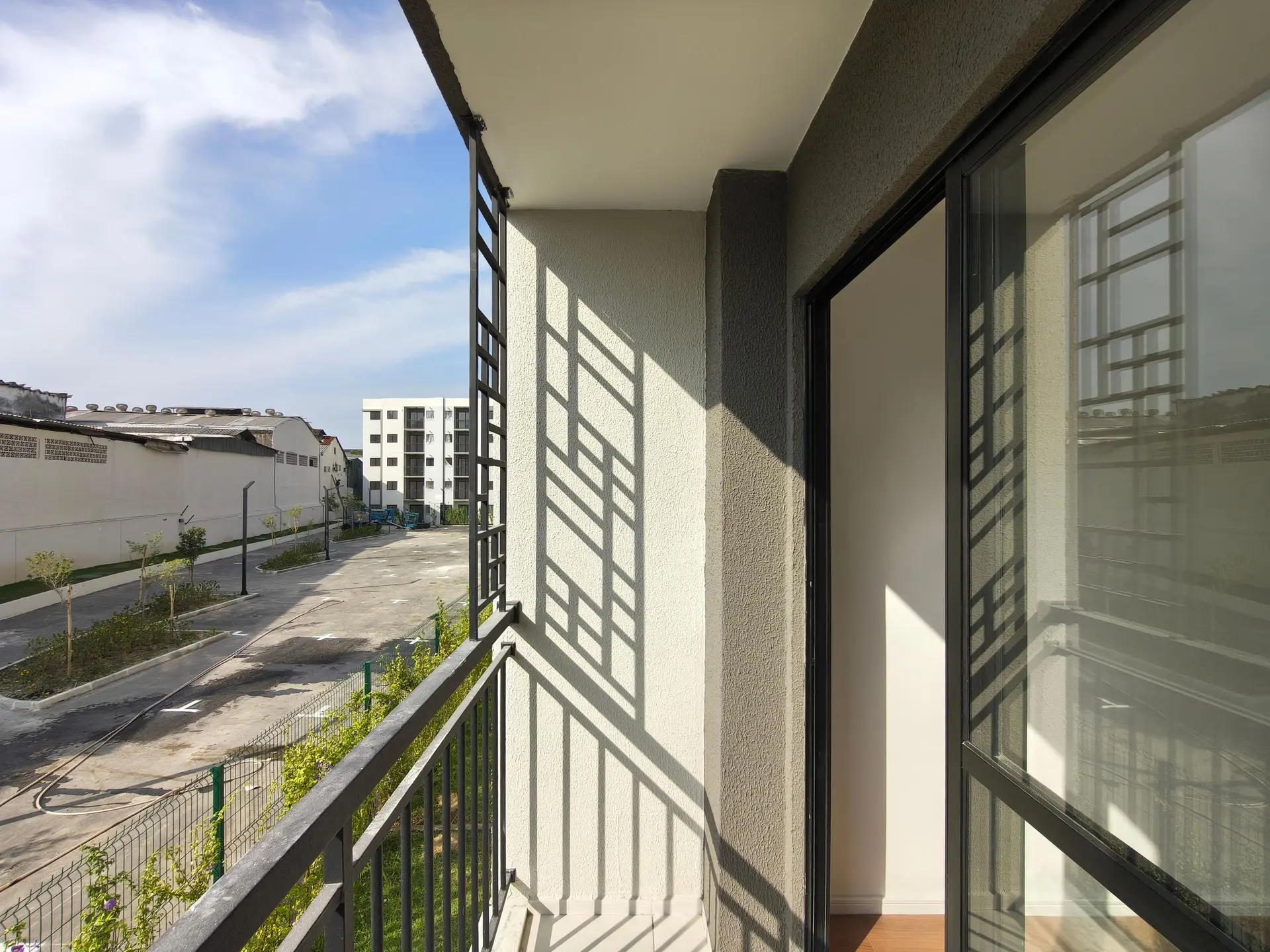 Apartamento de 2 quartos em condomínio com academia — photo 3
