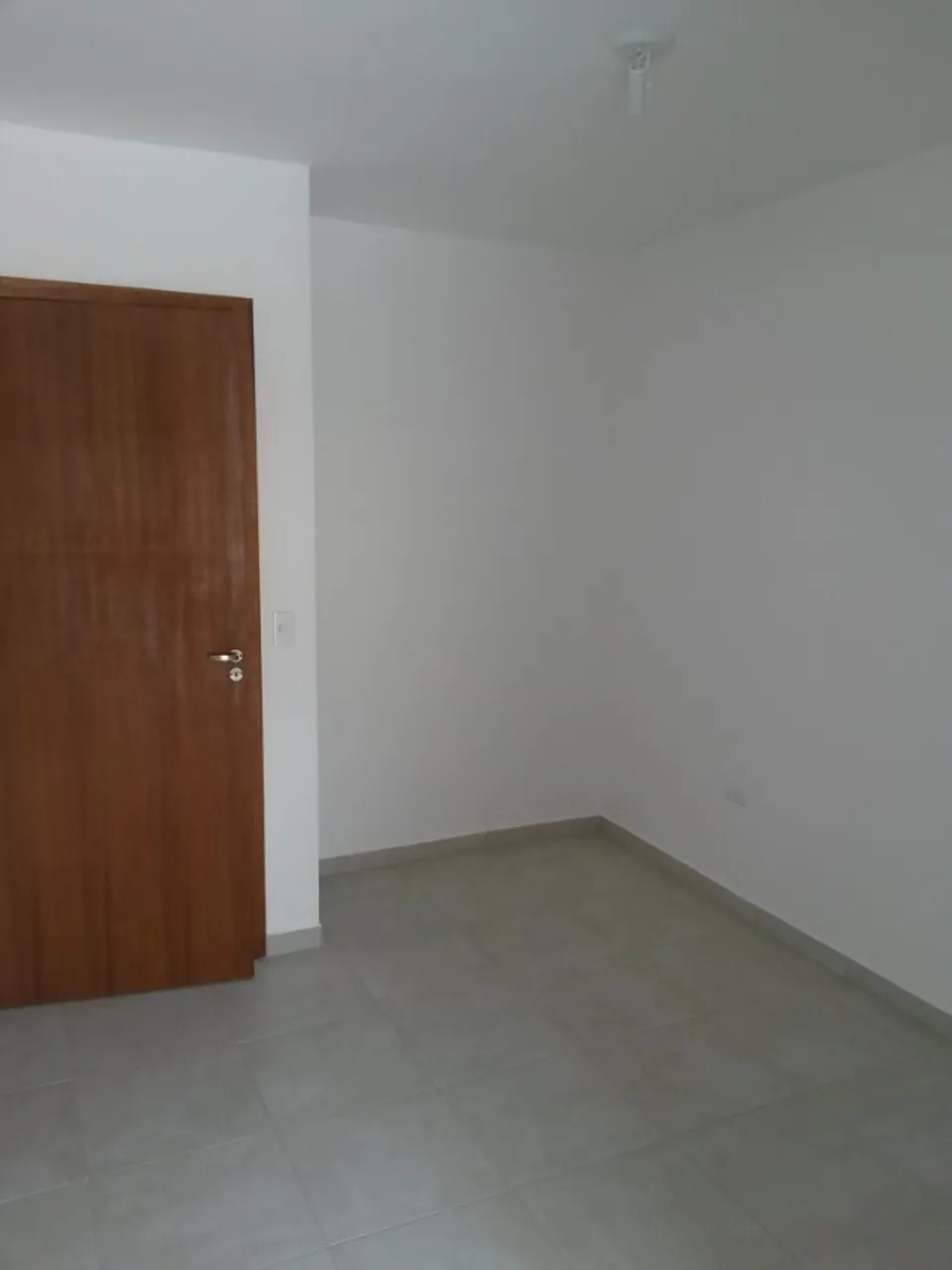 Studio with an open-plan kitchen and 1 parking space — photo 4